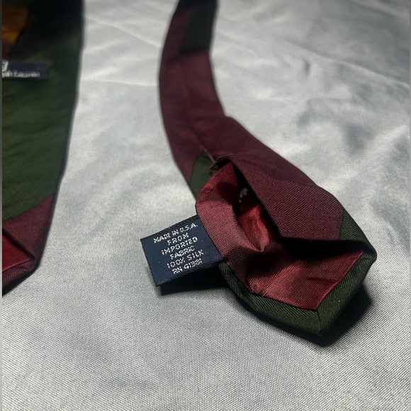 Men’s Polo Ralph Lauren Green Red Jockey Horse Print Striped Silk Designer Tie - Picture 4 of 4